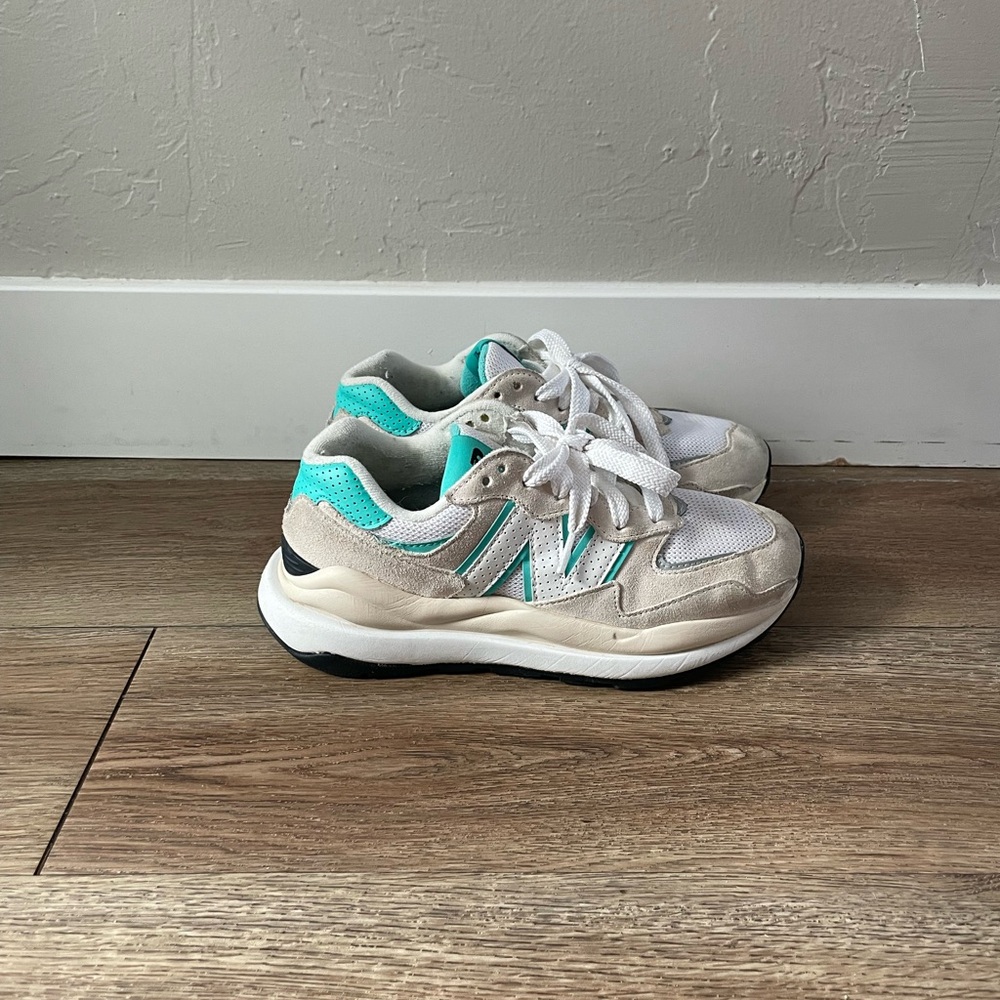 New Balance 57/40 Sea Salt Summer Jade Women’s Size 7